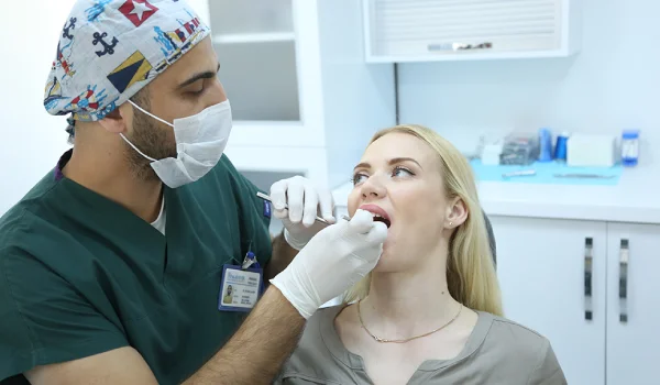 Zahnarzt in der Türkei
